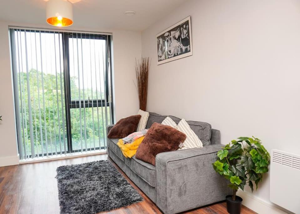 Peaceful 2Br Hideout With Instant Self Check-In At Kelham Island Retreat Sheffield
