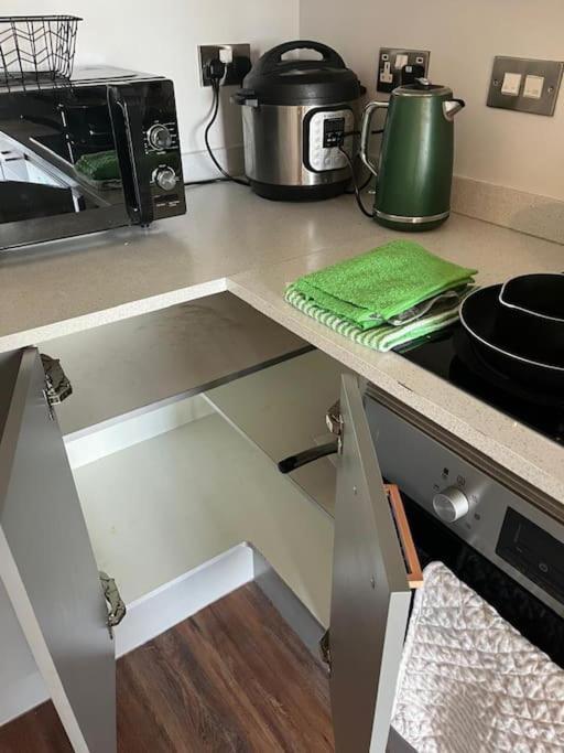 Peaceful 2Br Hideout With Instant Self Check-In At Kelham Island Retreat Apartment Sheffield