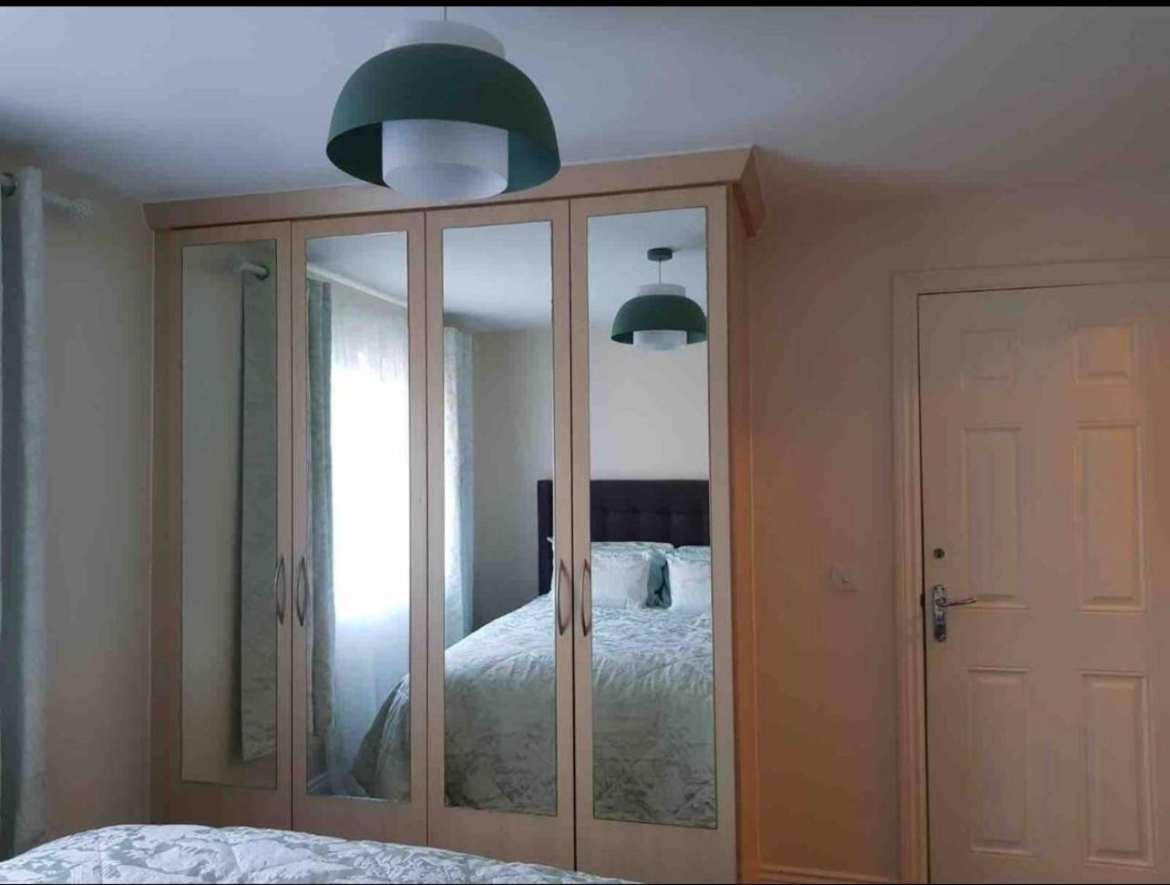 Shining Bank Holiday home Sheffield
