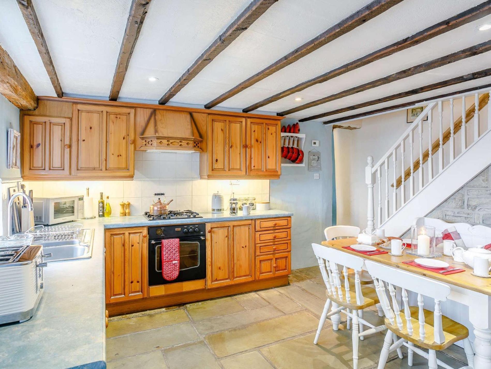 3 Bed In 81249 Sheffield