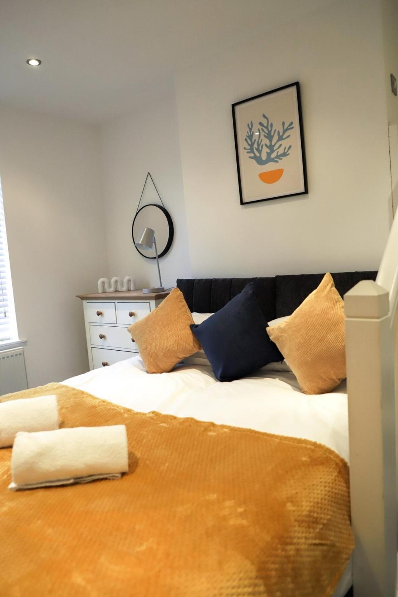 New- Modern 2br Wifi Sleep5 Centre Sheffield