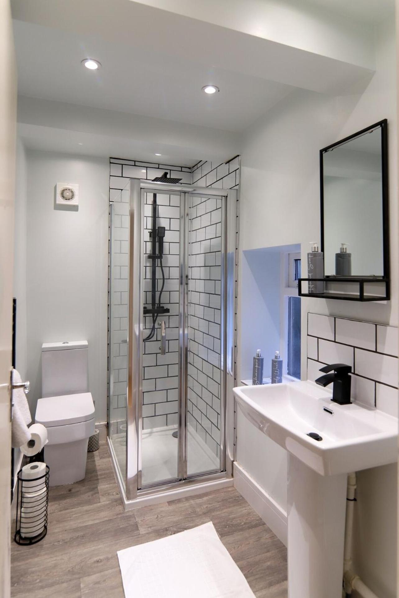 Aparthotel New- Modern 2br Wifi Sleep5 Centre Sheffield