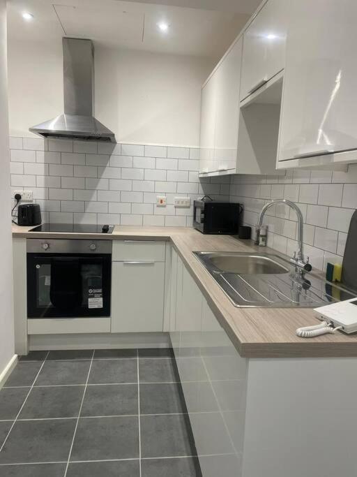 Apartment Flat For 5 George Street Center Gs104