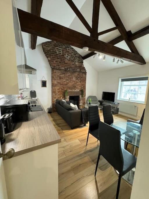 Apartment Comfy Flat For 6 In Center Gs306 *