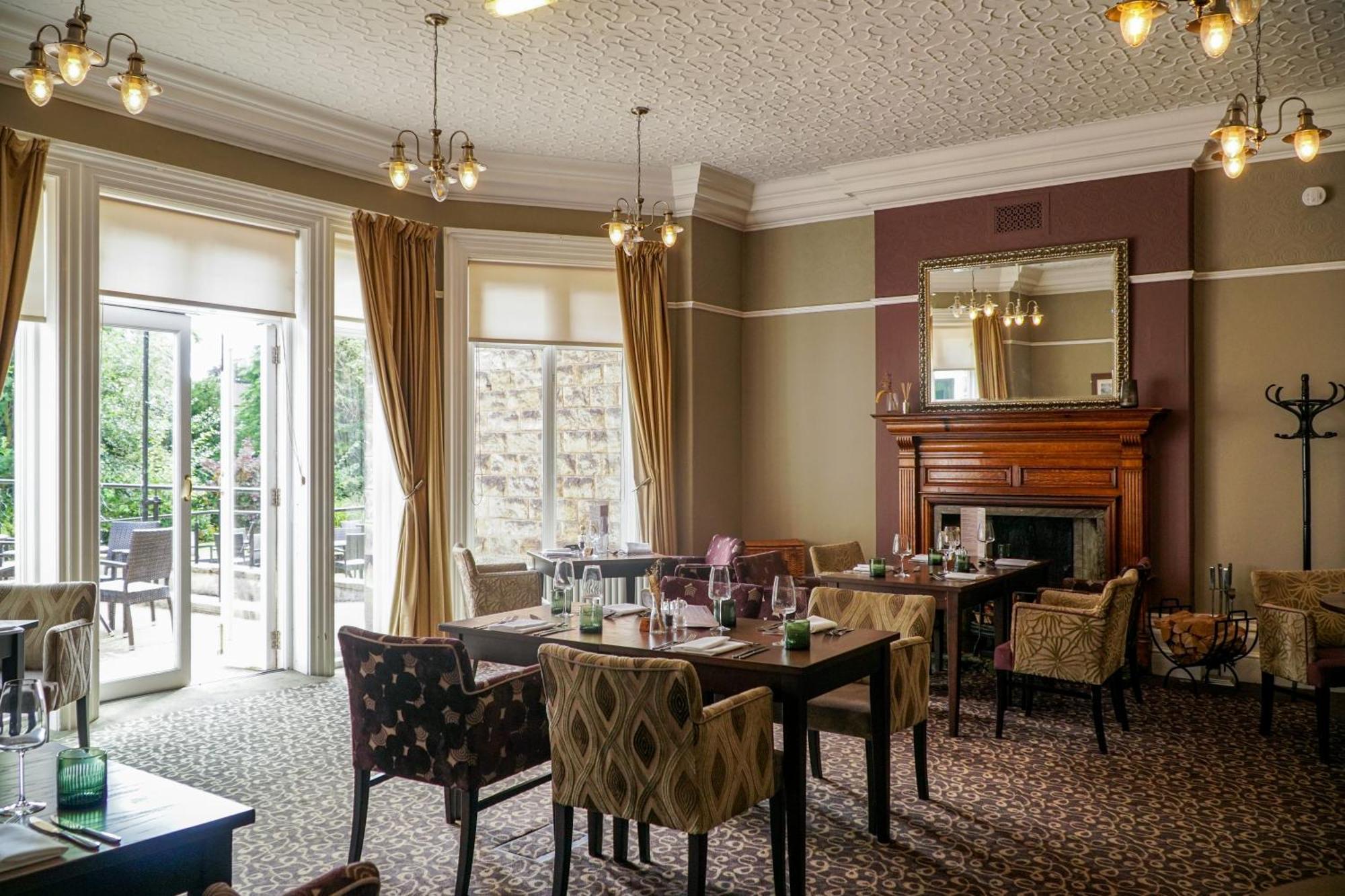Hotel Halifax Hall Sheffield
