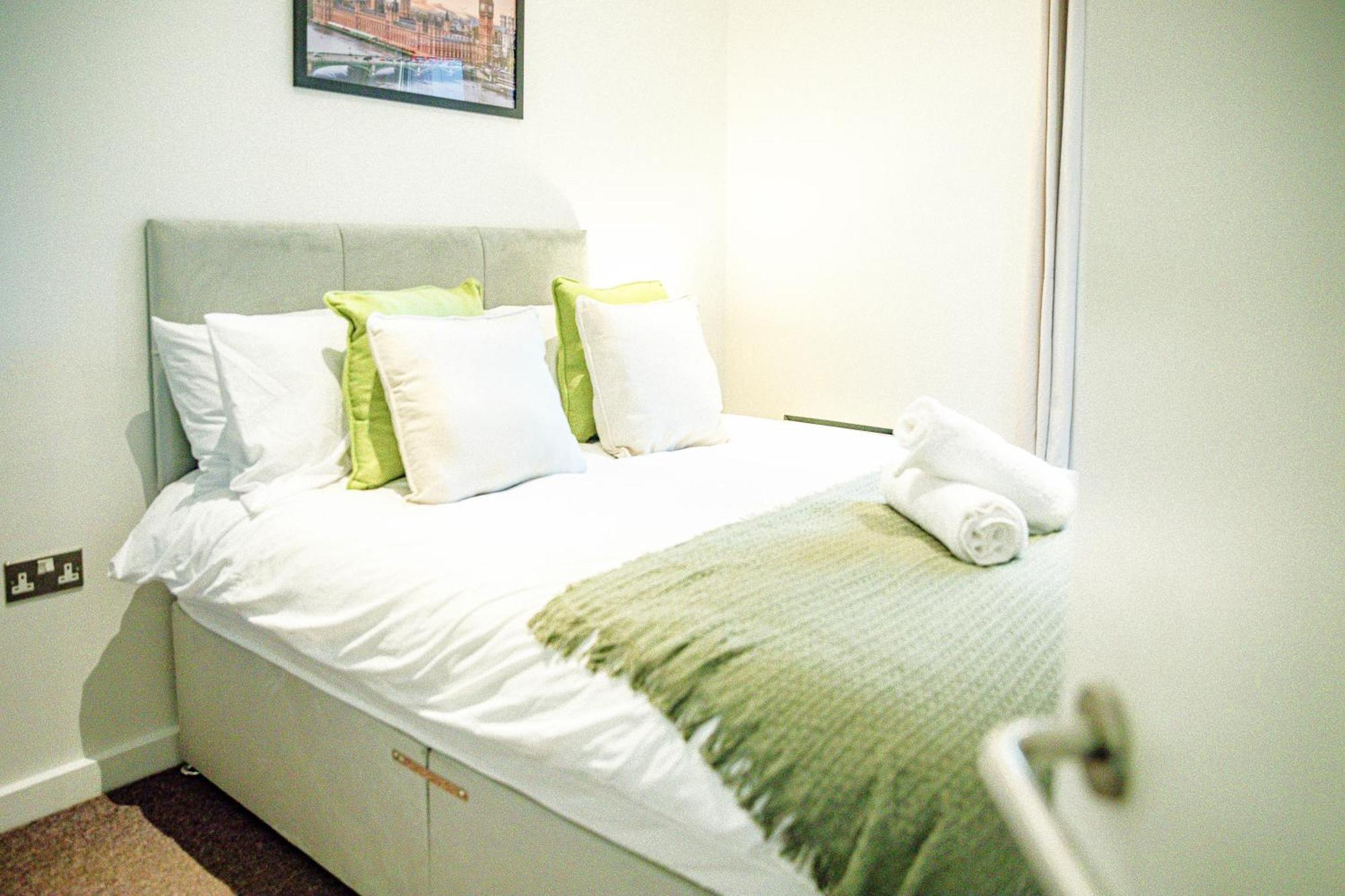 Elegant Shire House Apartment *