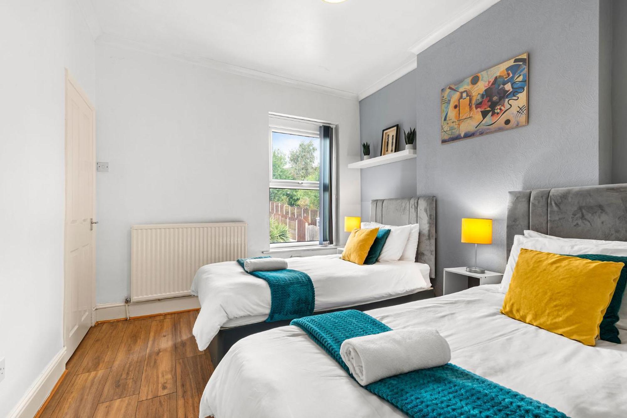 Hilltop Place Near Meadowhall Apartment Sheffield