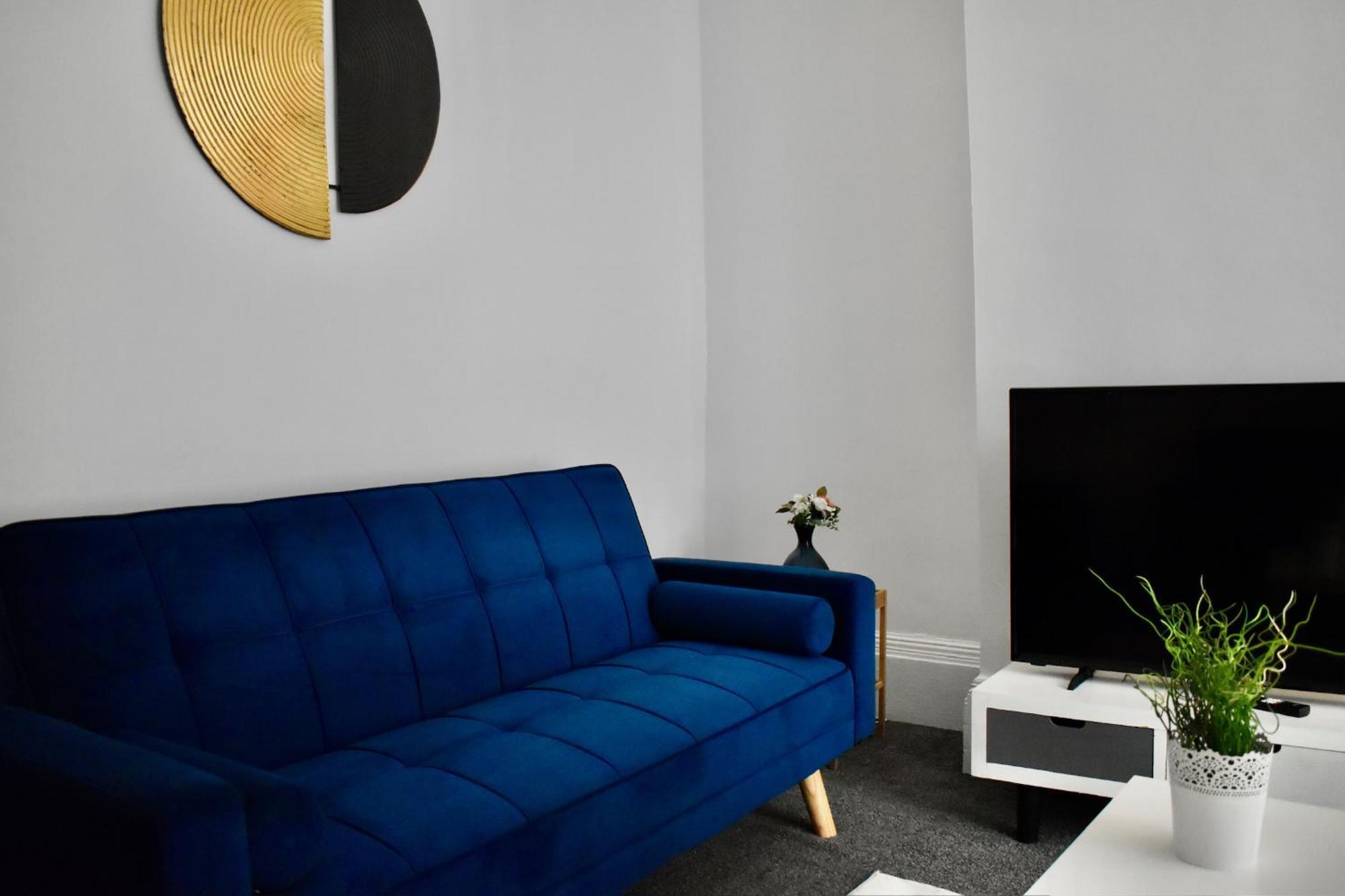 Apartment 4bedroom House With Free Wi-fi Near The Centre