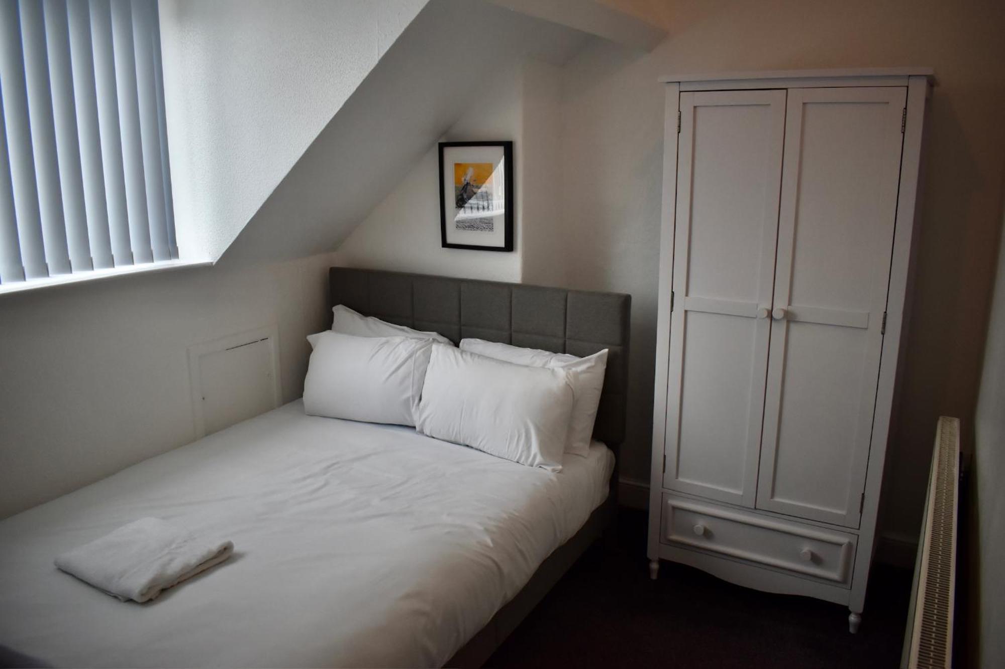 4bedroom House With Free Wi-fi Near The Centre Sheffield