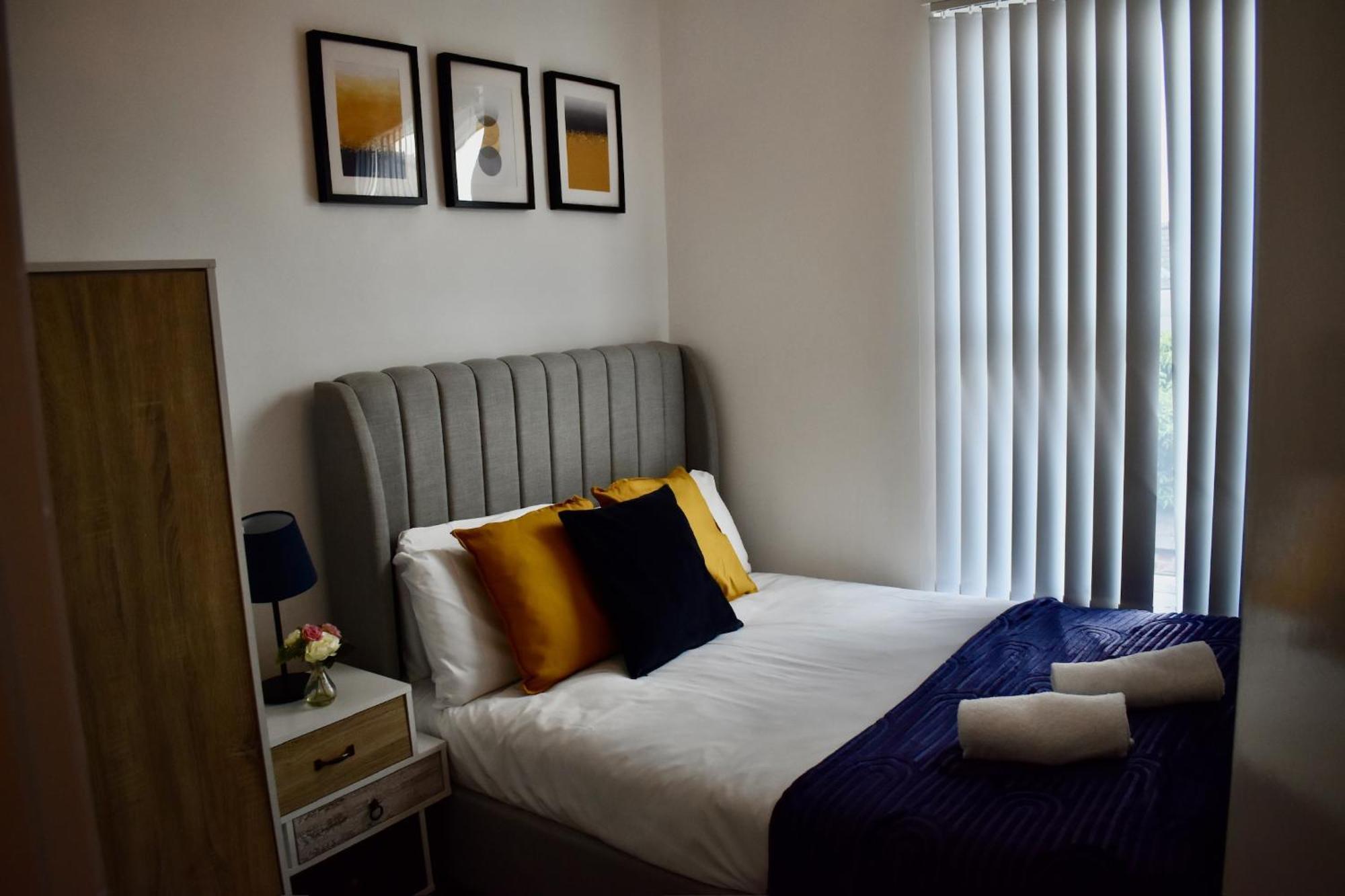 4bedroom House With Free Wi-fi Near The Centre Apartment