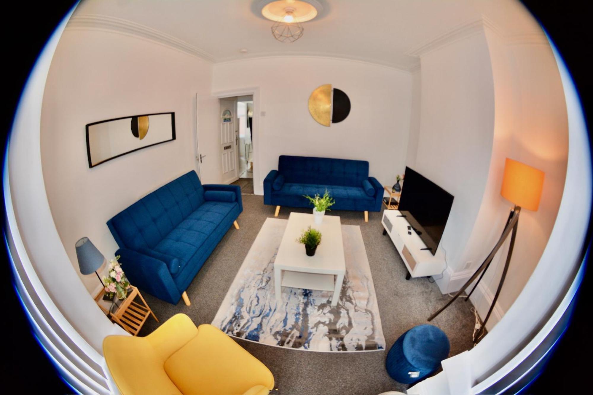 4bedroom House With Free Wi-fi Near The Centre Apartment *