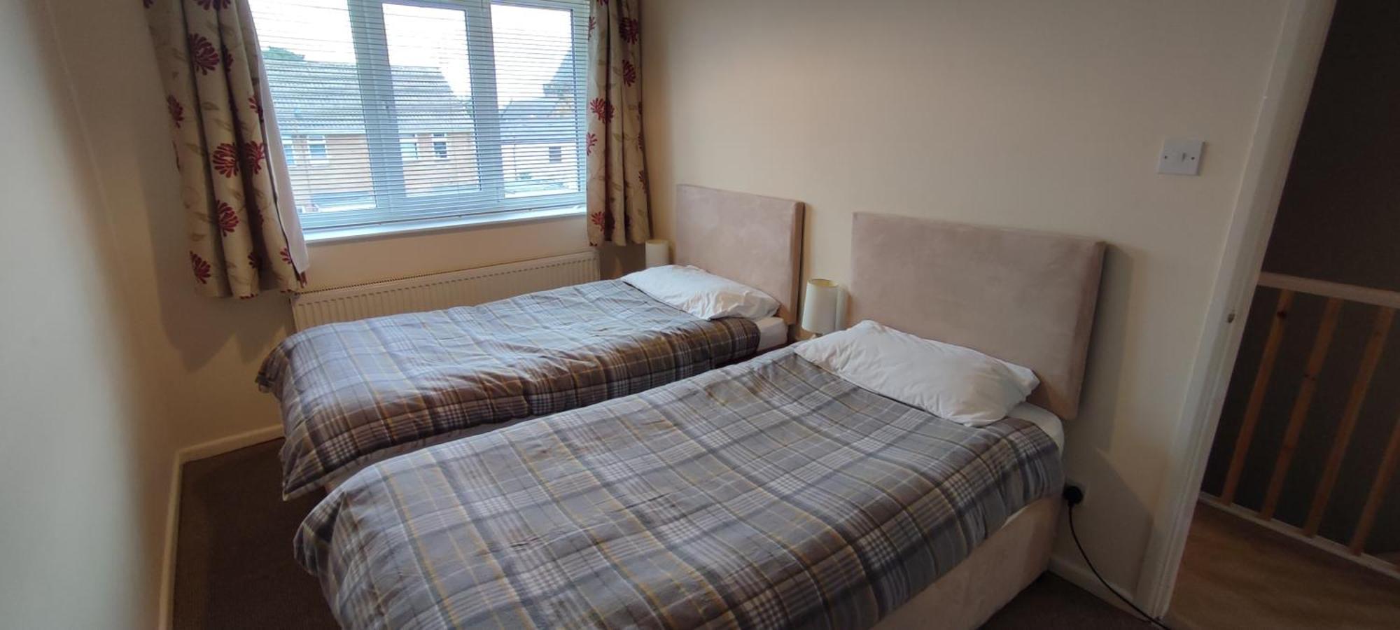 Holiday home Meadowhall Work Or Leisure Off Road Parking With Cctv Sheffield