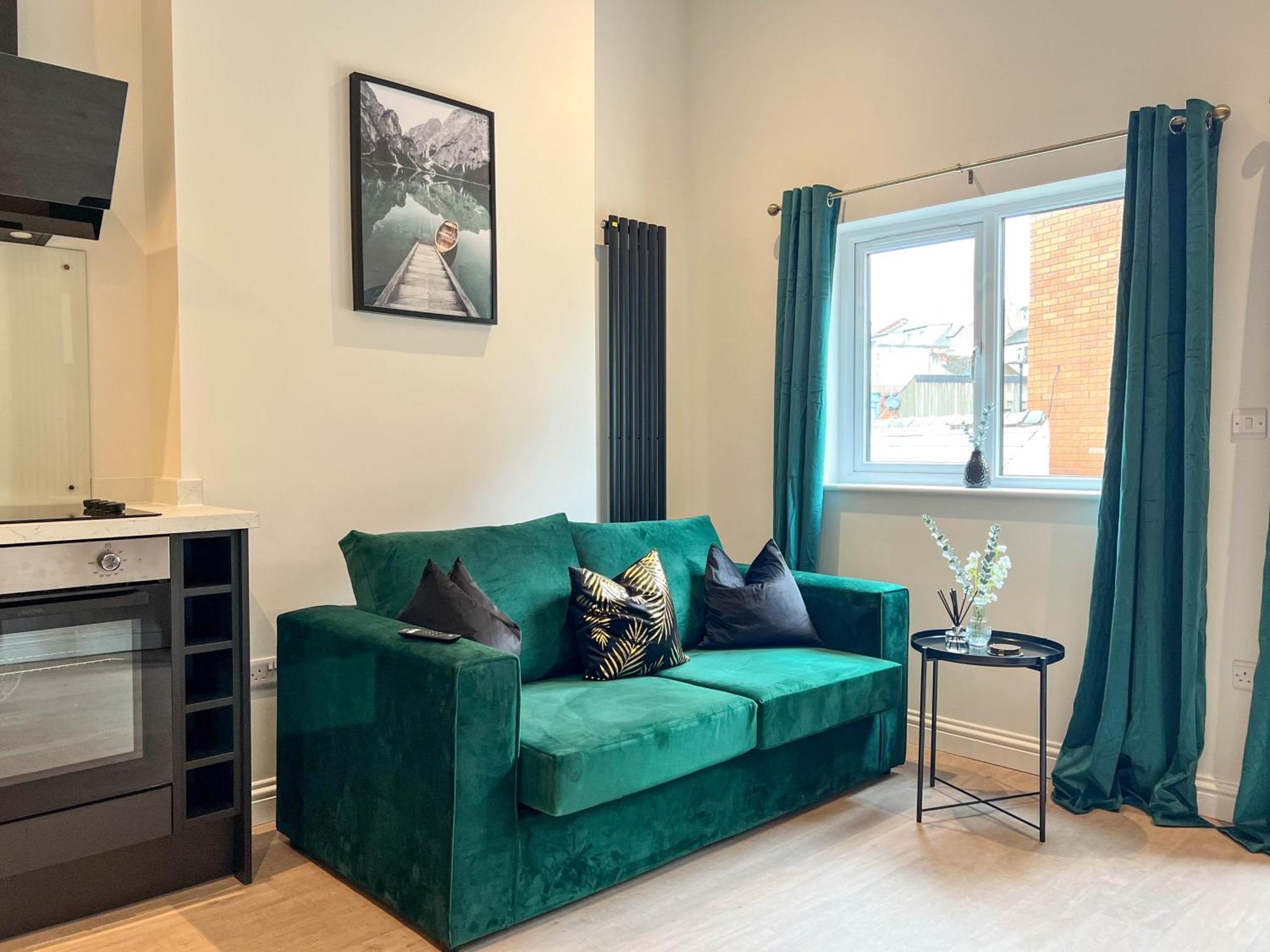 Hanover - Stylish 1 Bedroom Suites, Centre - Hosted By Host Save Apartment *