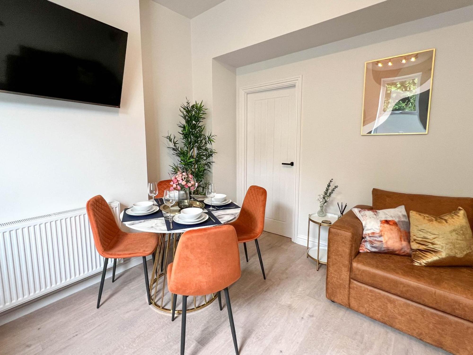 Hanover - Stylish 1 Bedroom Suites, Centre - Hosted By Host Save Apartment *
