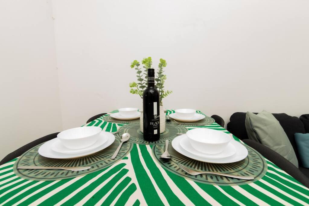 1 - Stylish In A Shared House Apartment Sheffield