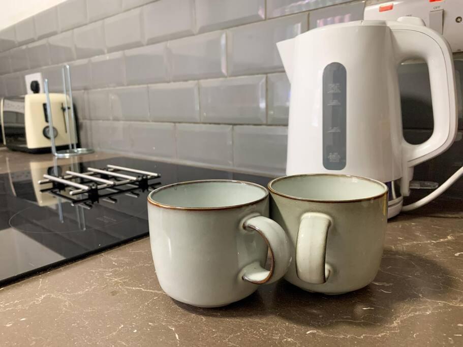 2 - Stylish Private In A Shared House Apartment Sheffield