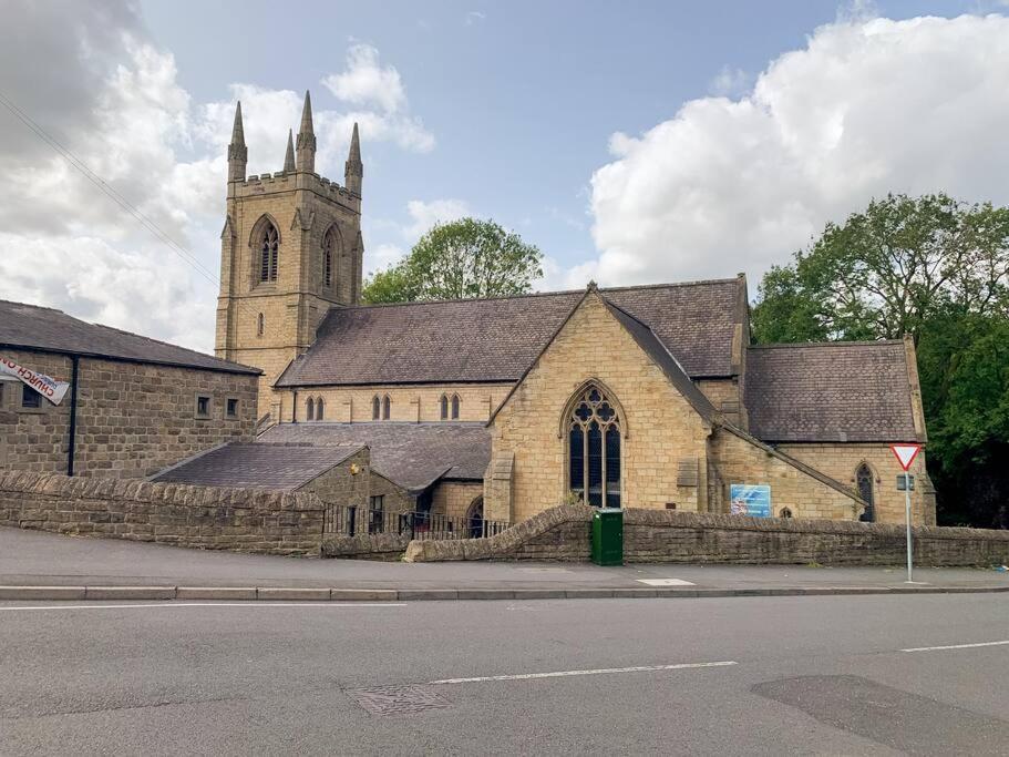 2 - Stylish Private In A Shared House Sheffield