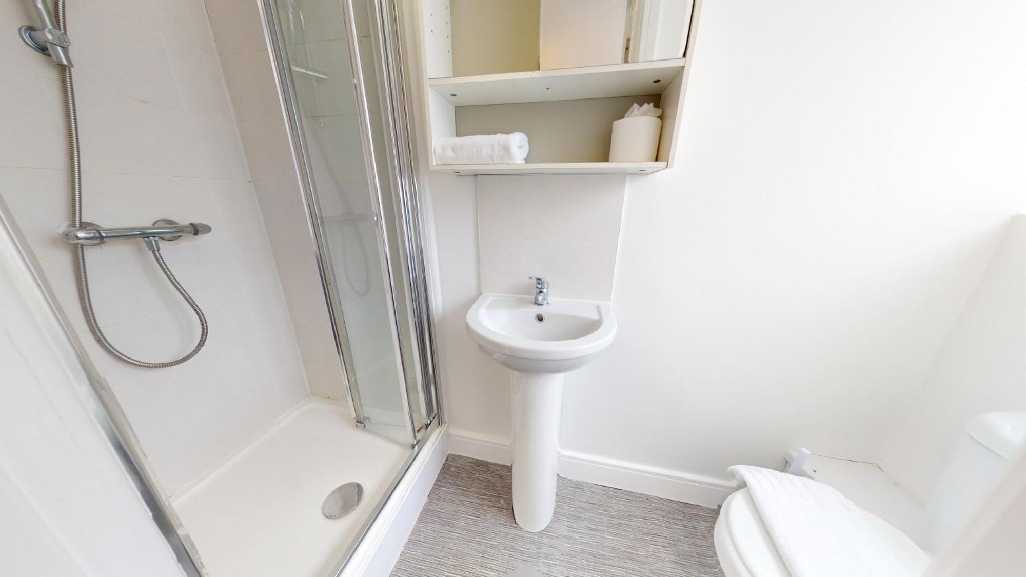 4bed And 4bath House Near Centre With Free Wifi Sheffield