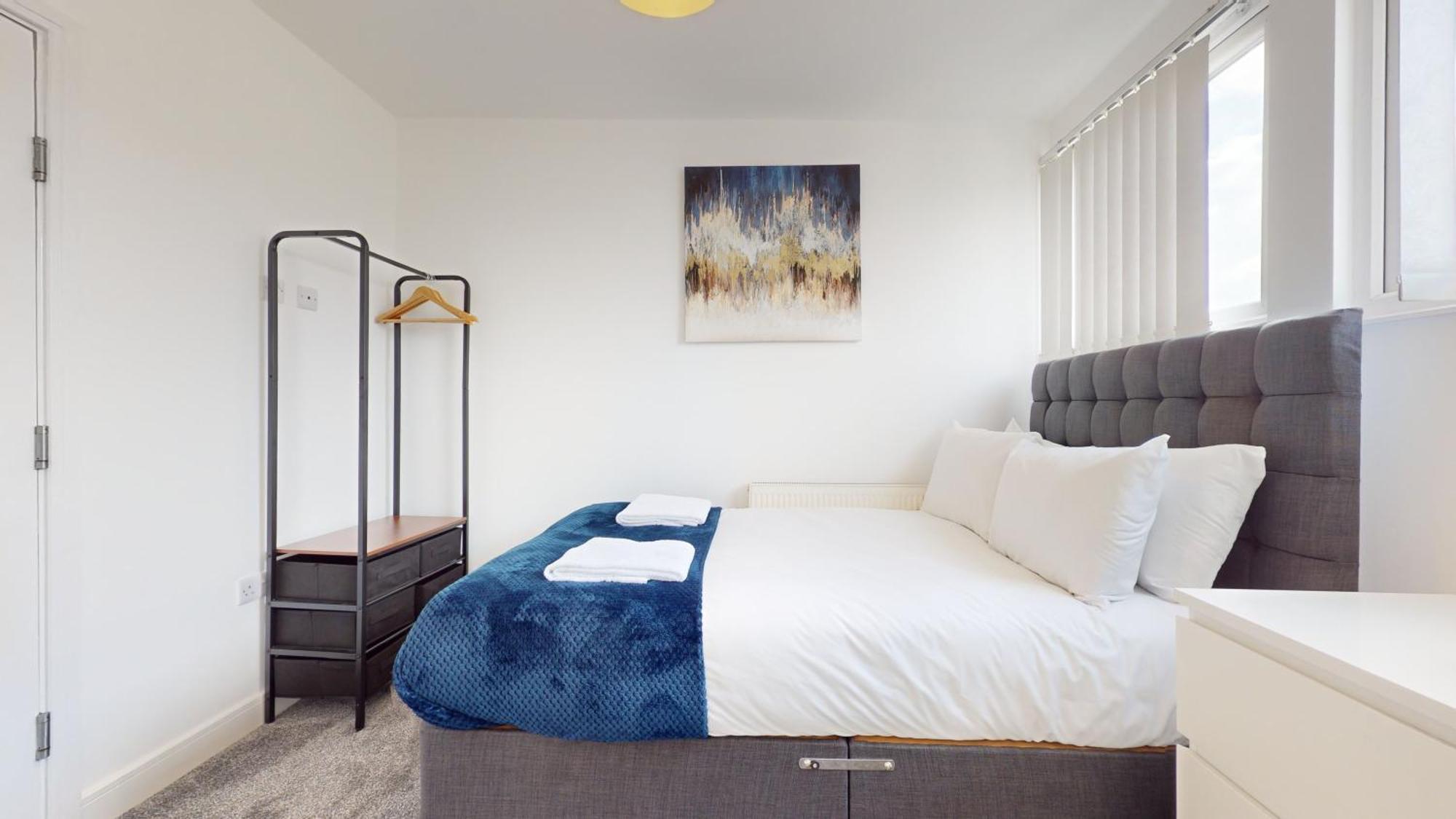 Holiday home 4bed And 4bath House Near Centre With Free Wifi