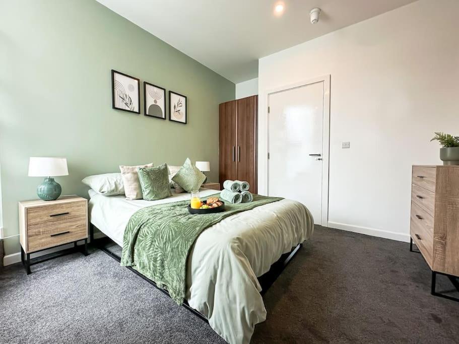 Apartment Elegant City Centre Penthouse- Work & Relaxation