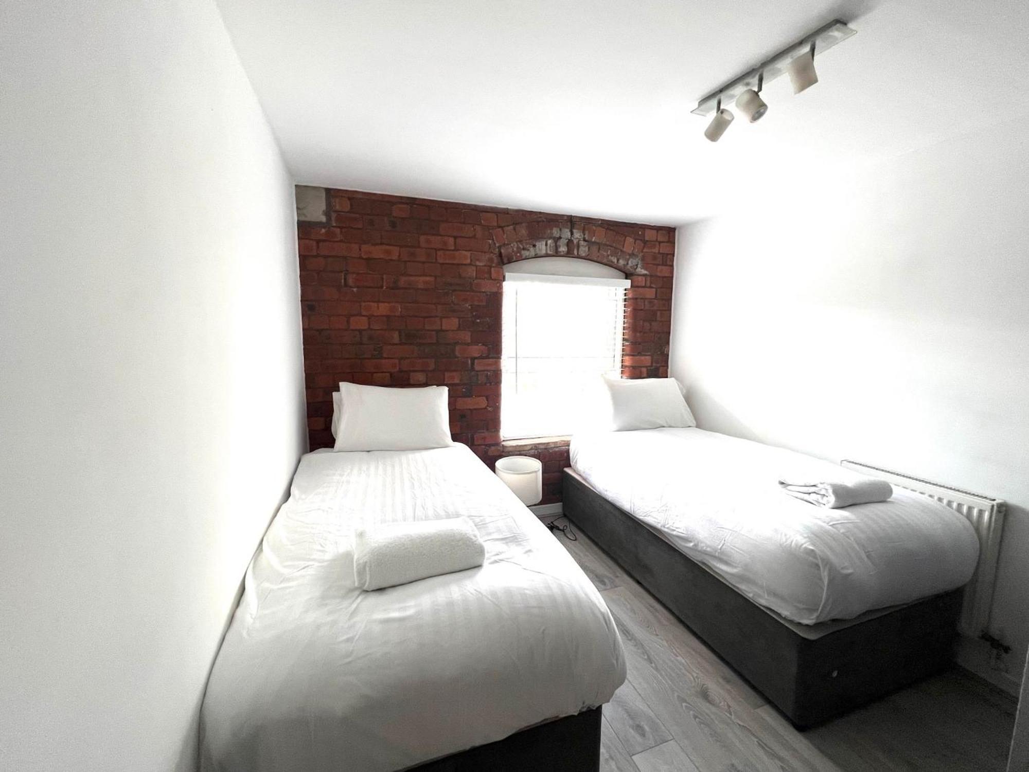 Apartment Ranmoor Serviced At Victoria Quays Sheffield