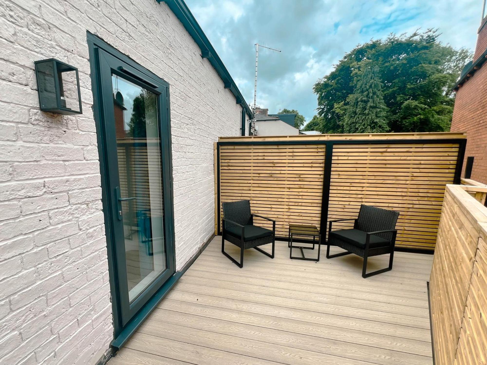 Hanover - Stylish 1 Bedroom Suites, Centre - Hosted By Host Save Apartment