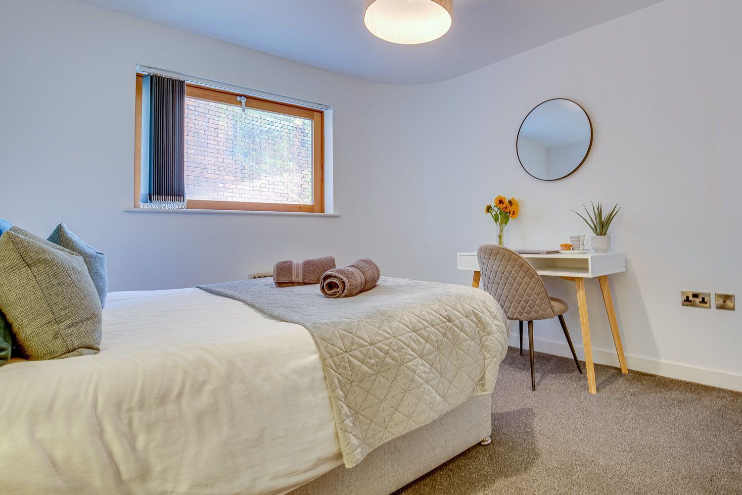 Yorkshire Centre Apartment