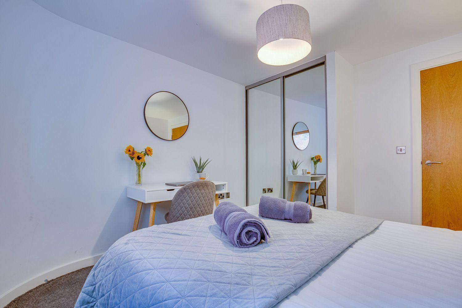 Yorkshire Centre Apartment *