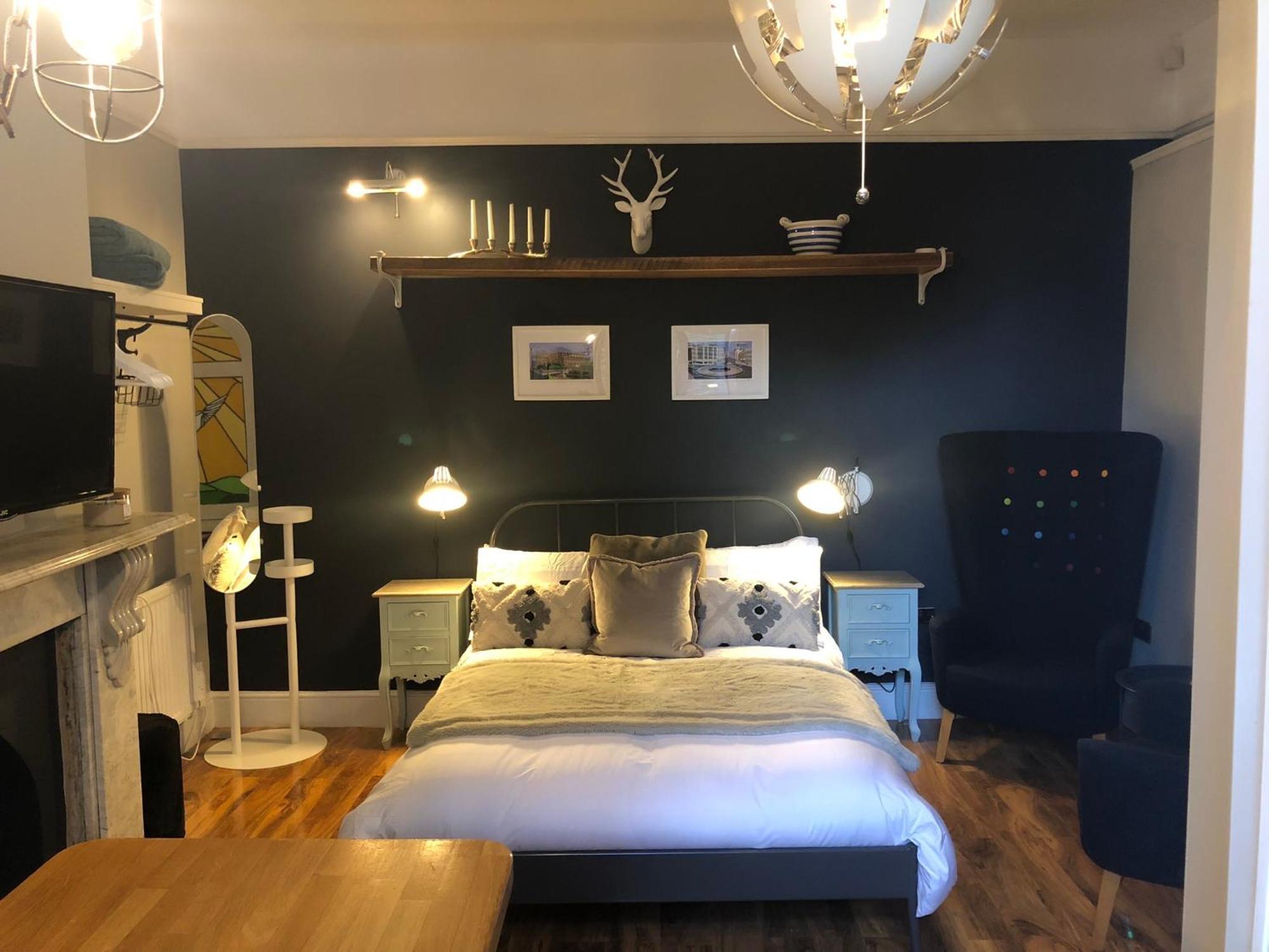 Studio77 Free Parking Netflix Wifi *