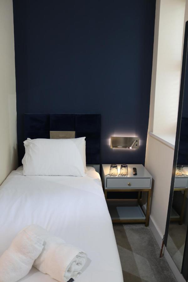 The Psalter 4* Sheffield