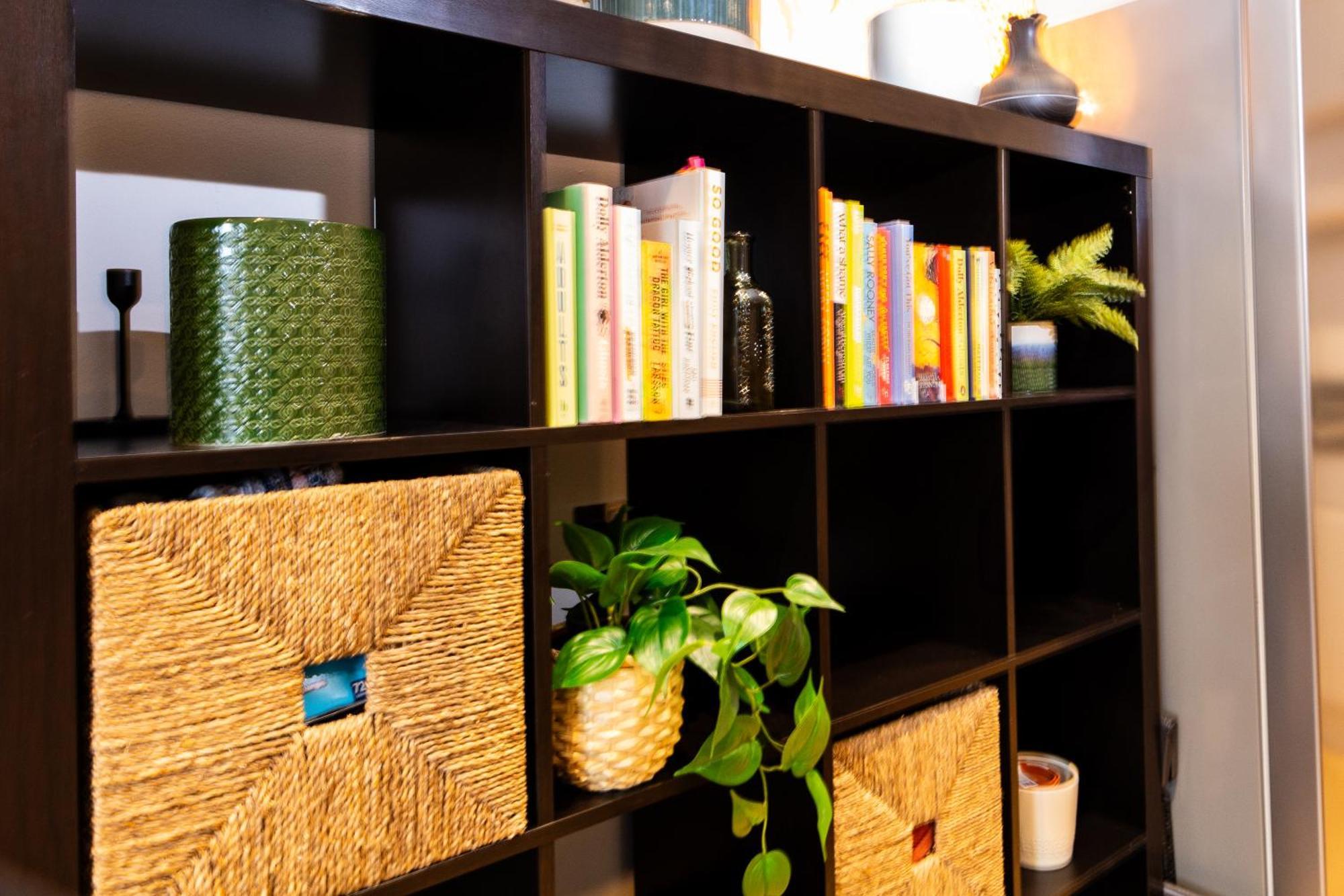Modern Retreat - 2bd With Lush Greenery At Sheffield