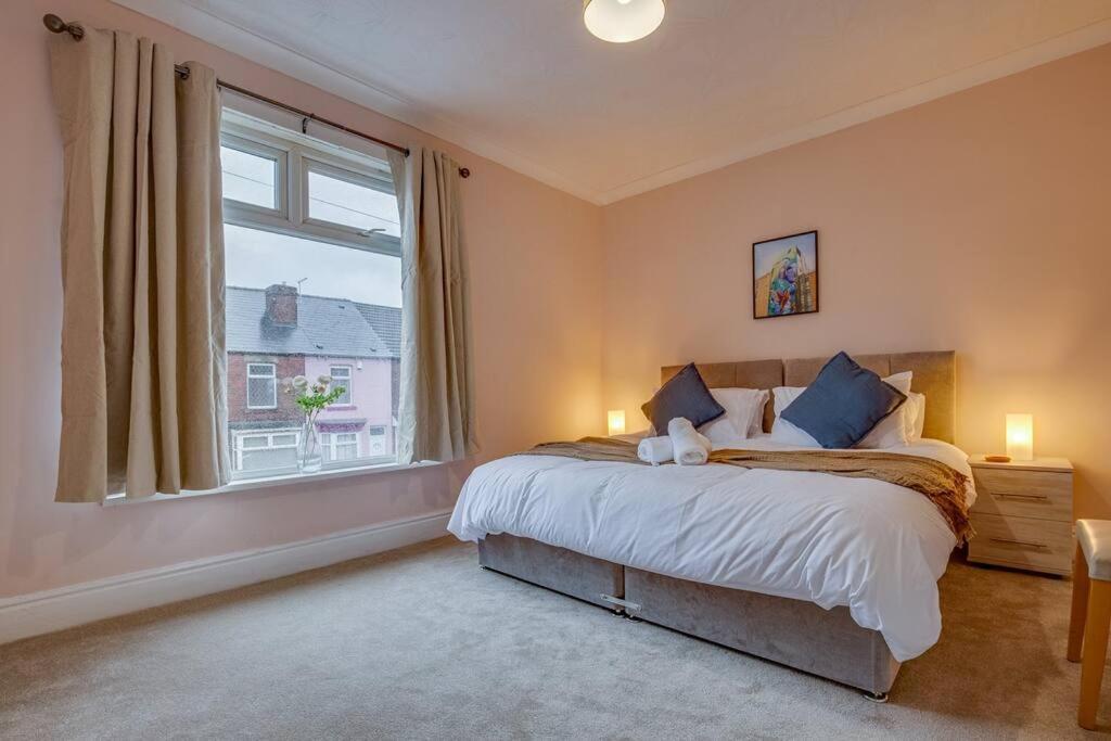 New Spacious Comfort Ideal 3bedroom Hideaway