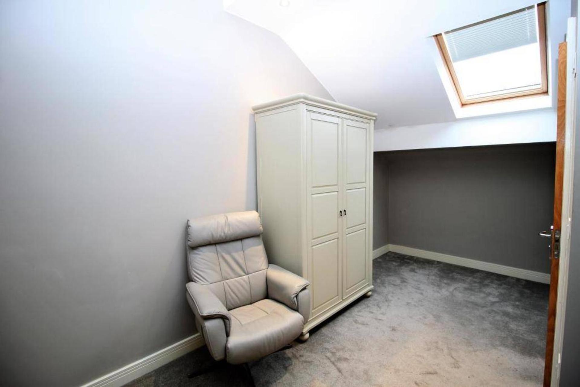 Retreat - Modern Apartment Sheffield