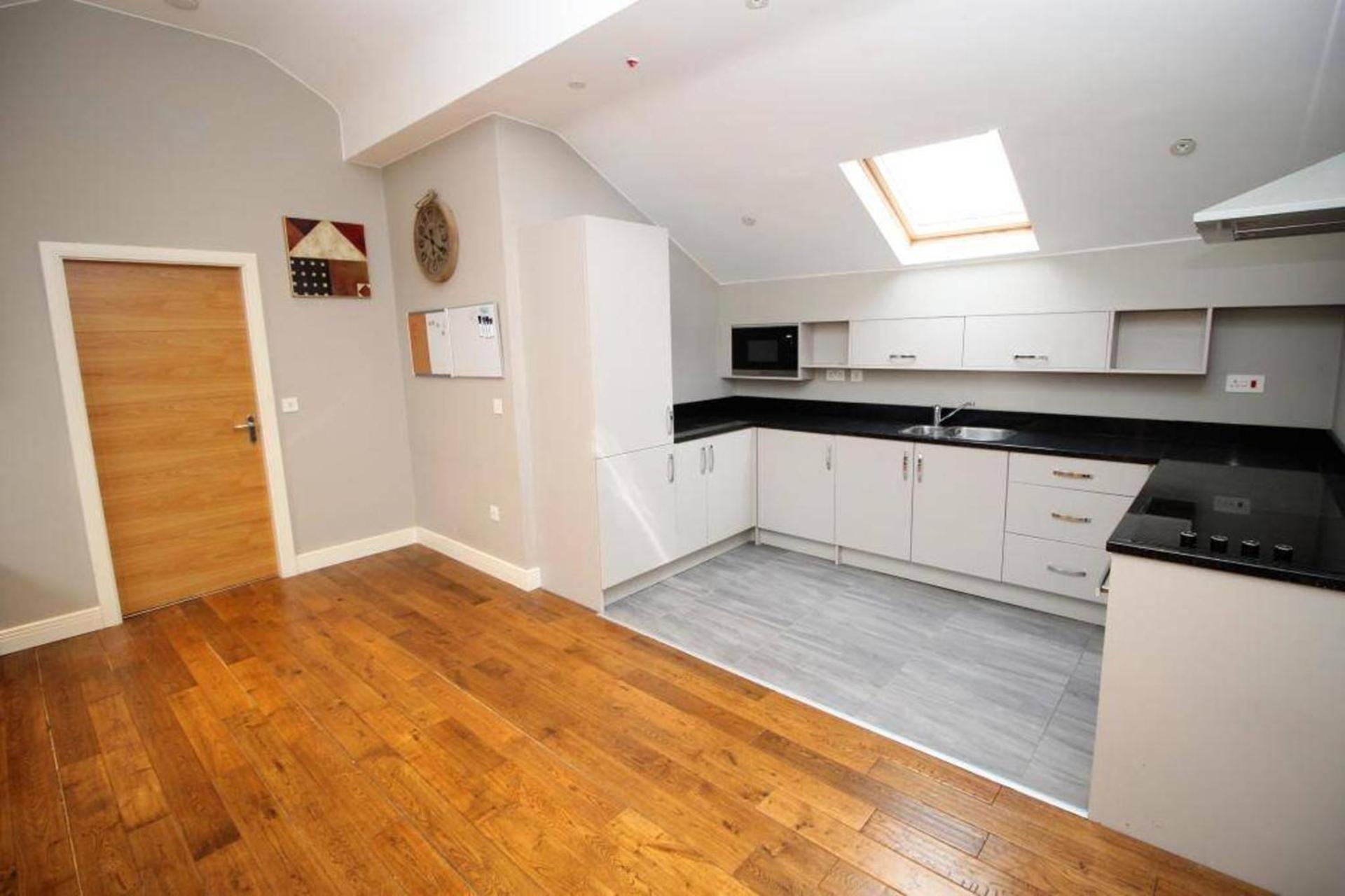 Retreat - Modern Sheffield
