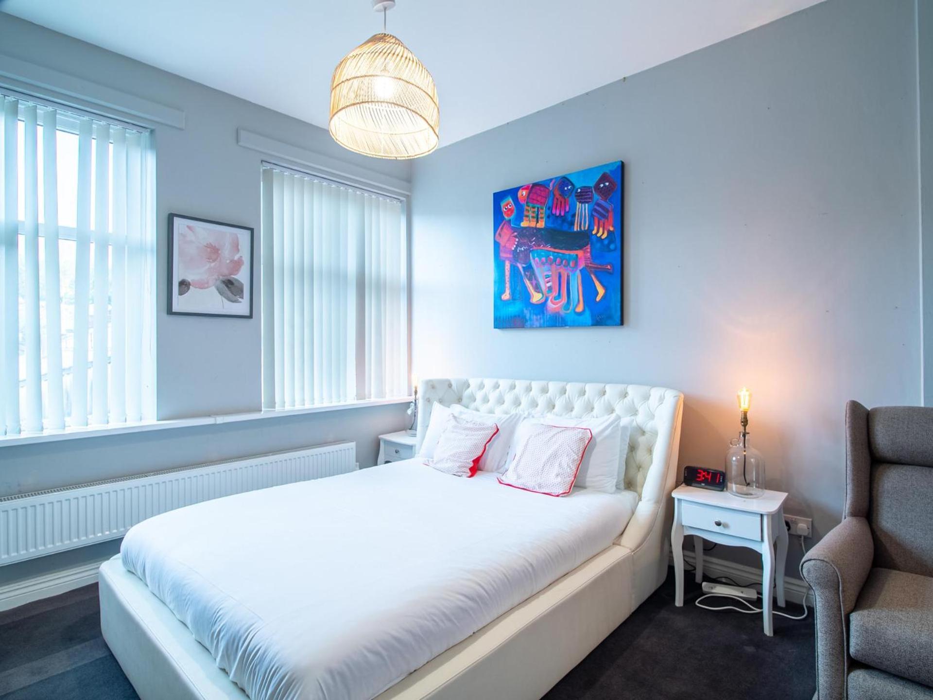 Creative & Cheerful By Avo In * Sheffield