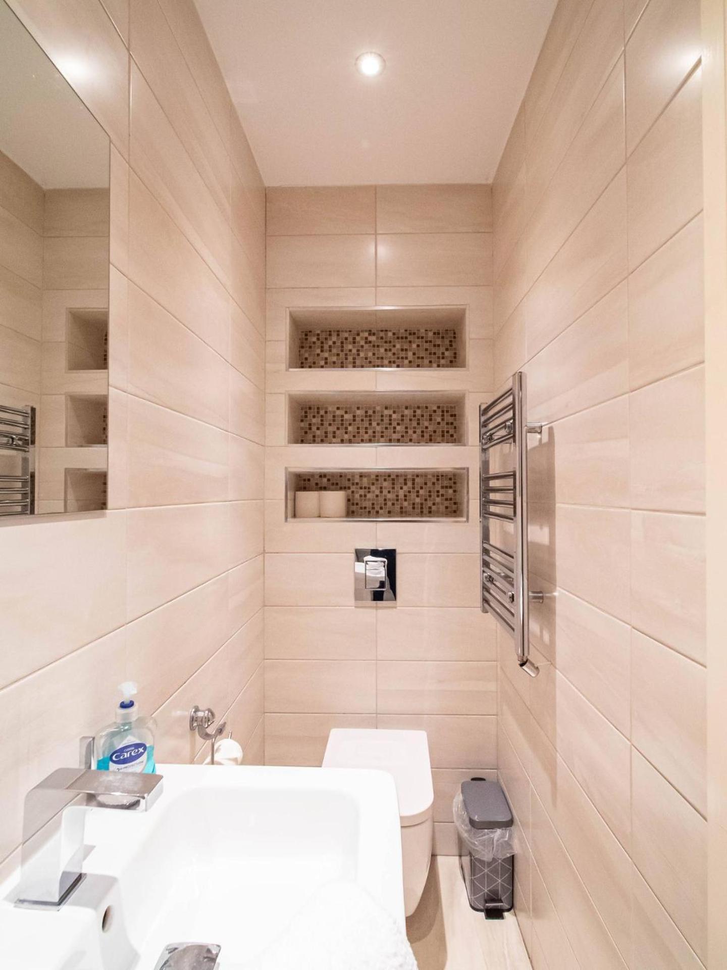 Apartment Ebenezer Hideaway In By Avo