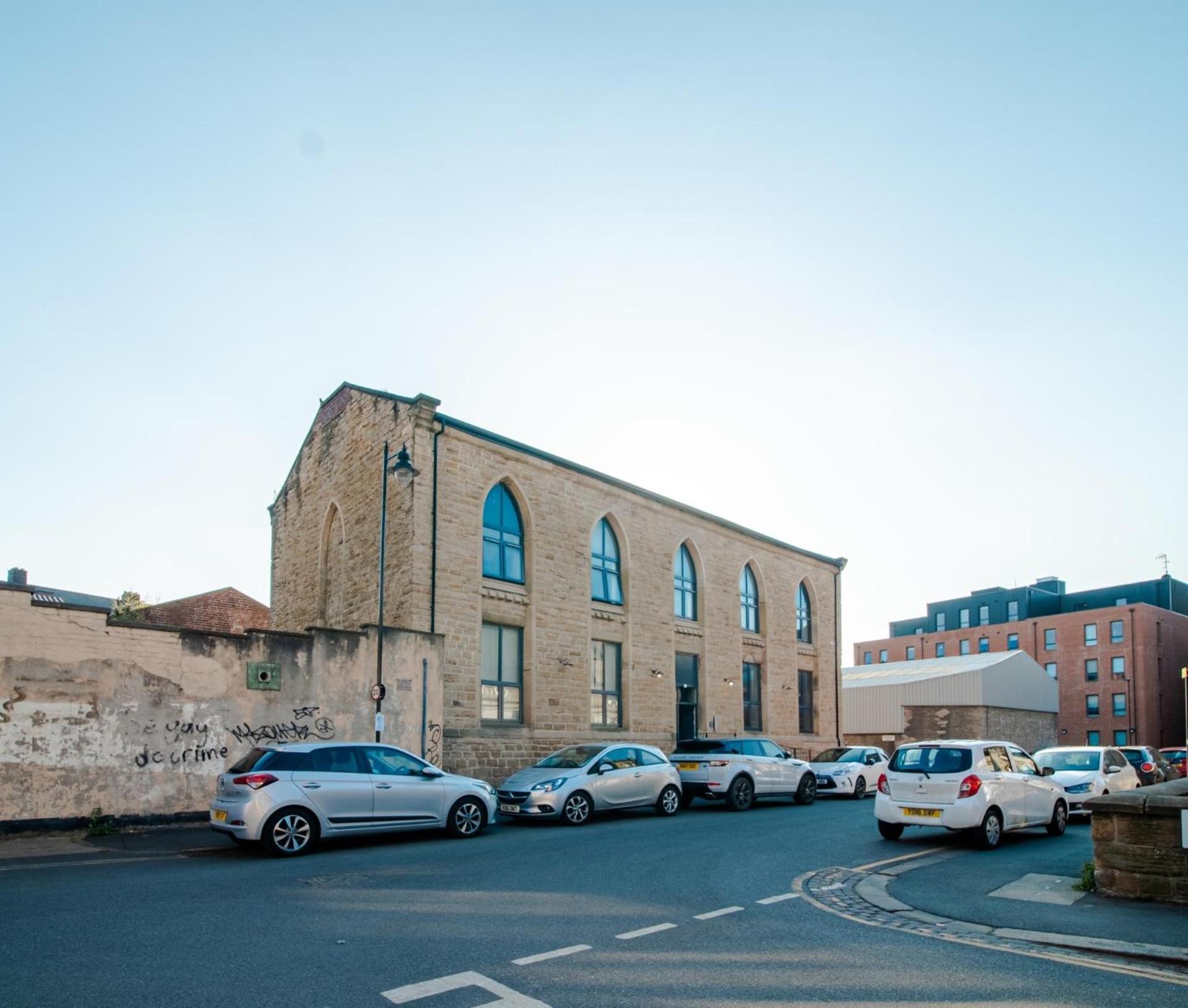 Apartment Retreat - Modern Sheffield