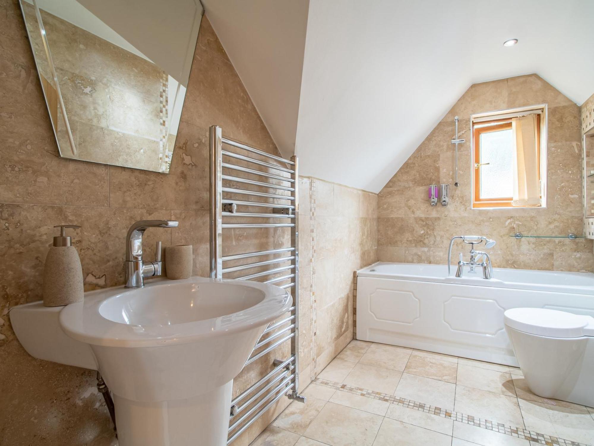 Luxurious With Stunning Views Sheffield