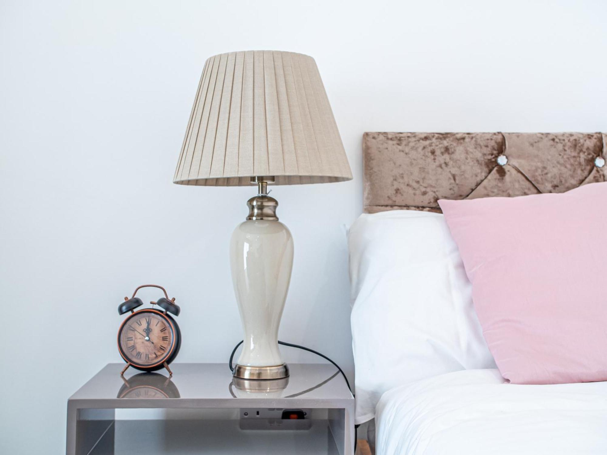 Cozy Urban Escape In *