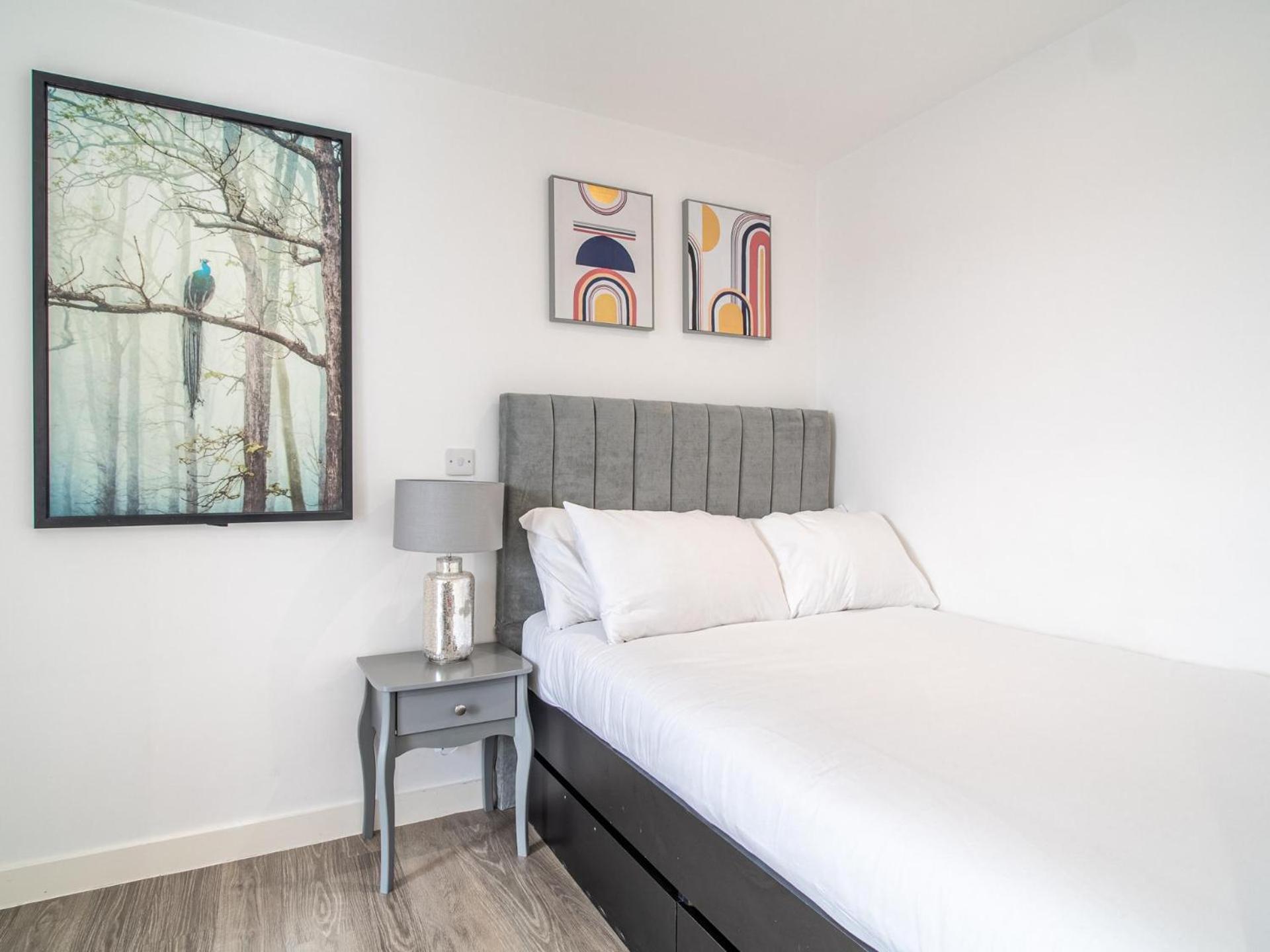 Apartment Immaculate In *