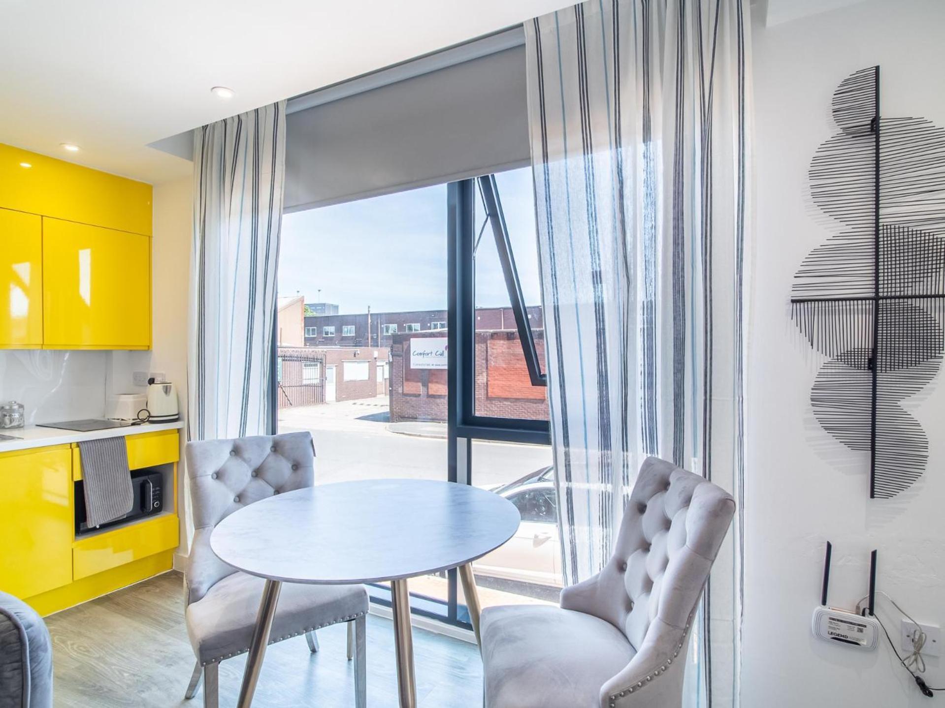 Deluxe By Centre Apartment Sheffield