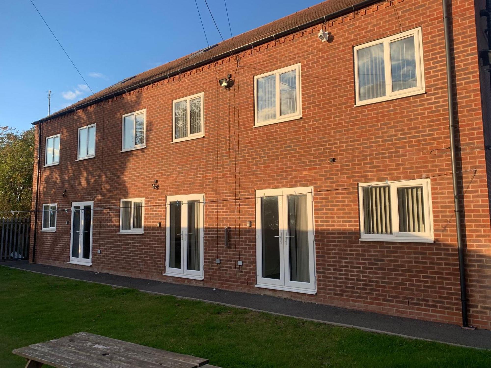 Campion Contractor With Parking Apartment