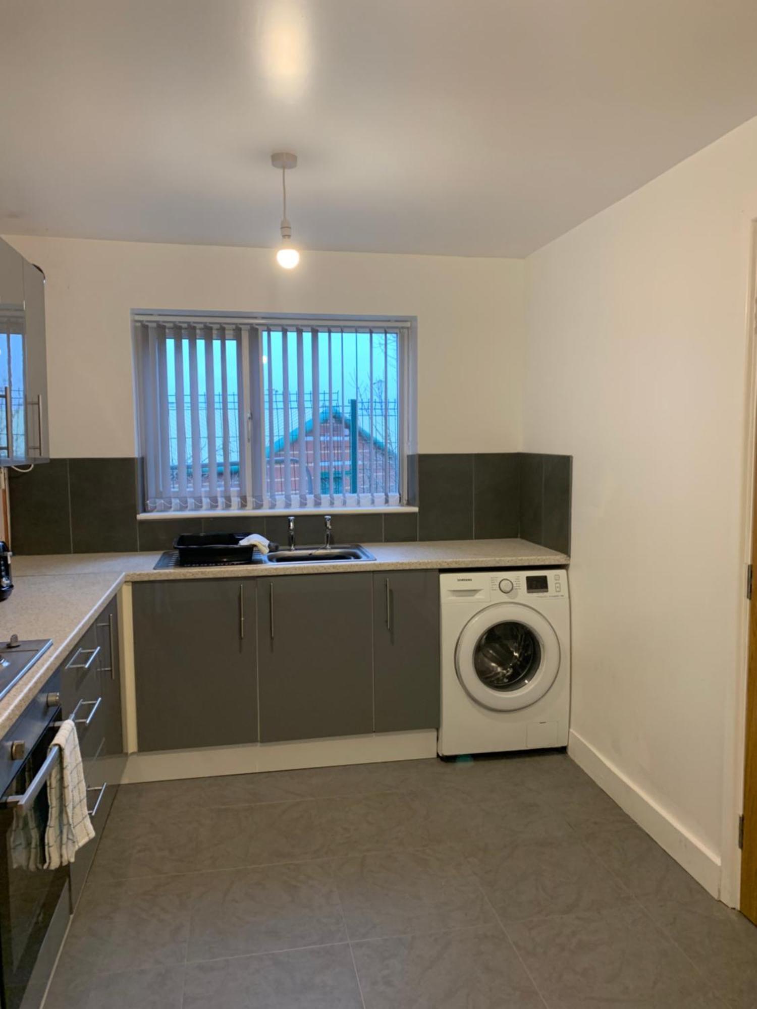 Campion Contractor With Parking * Sheffield