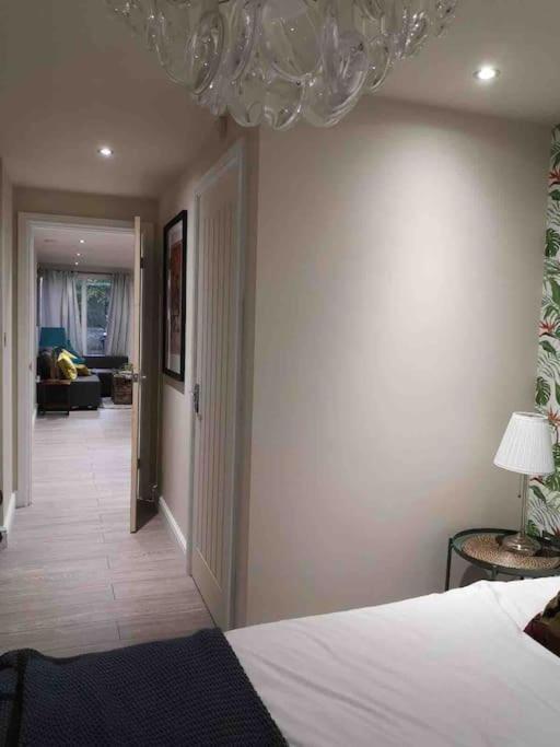The Coachhouse Apartment