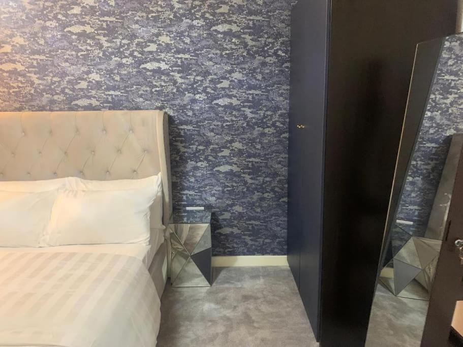Luxury Let In * Sheffield