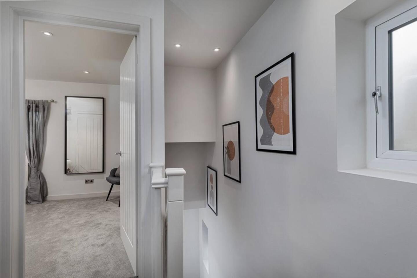Holiday home Prime Location, Modern 2br House *