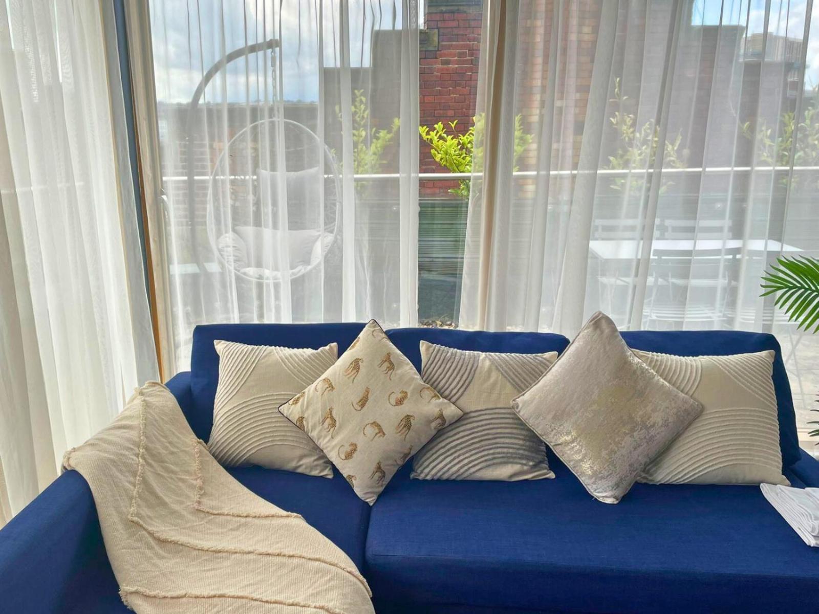 Apartment Angels - Blonk Street Luxury