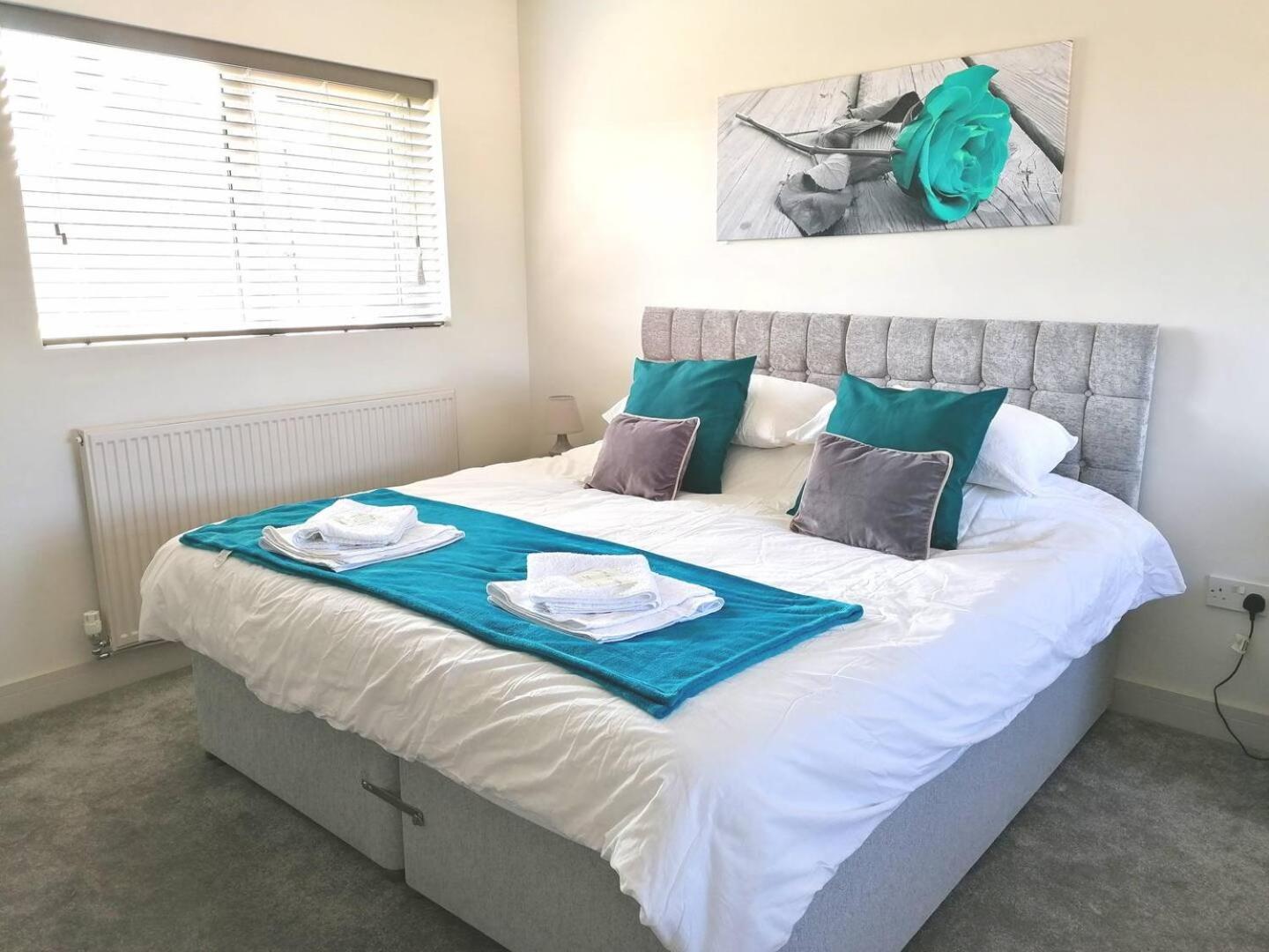 Magnificent, Renovated Whole House With Garden Casa de férias Sheffield