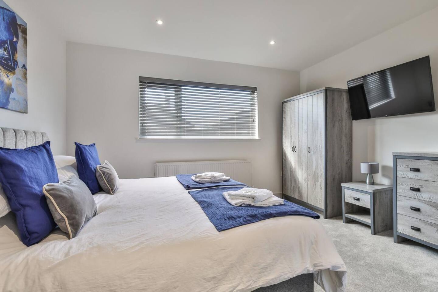 Modern, Cosy Whole House Wifi Close To Attractions Casa de férias *