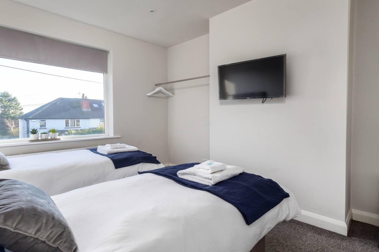 Superb, Newly Extended House Near Peak District * Sheffield